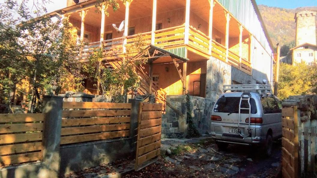 Guest House Kaldani Mestia Exterior foto